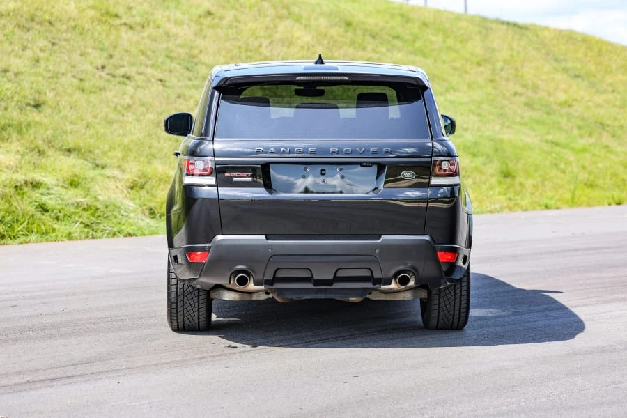 2017 Land Rover Range Rover L405 - Image 4 of 31