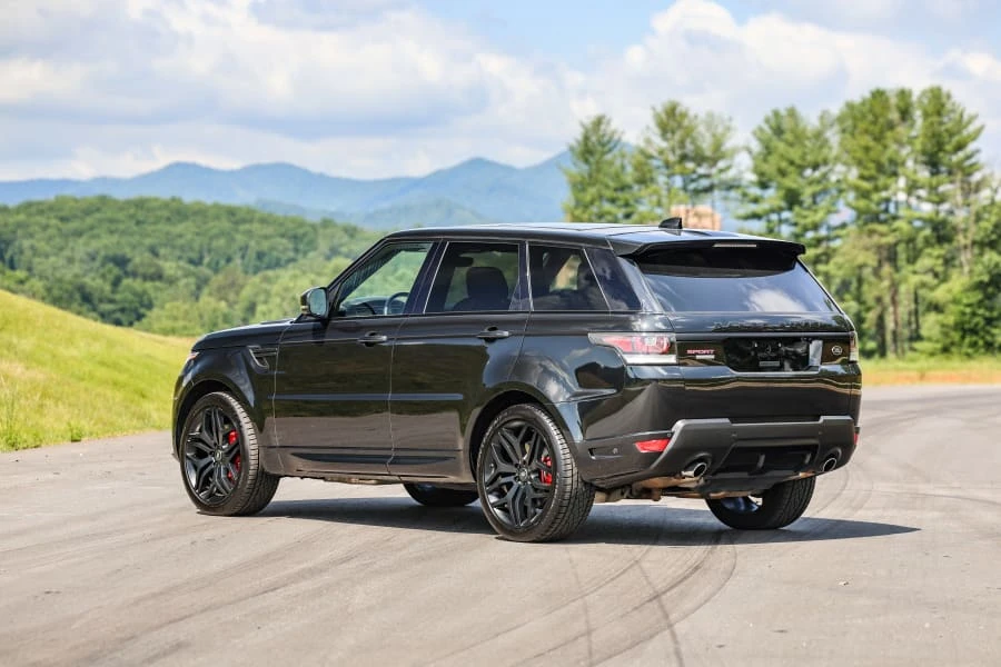 2017 Land Rover Range Rover L405 - Image 10 of 31