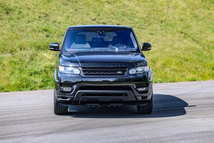 2017 Land Rover Range Rover L405 - Image 3 of 31