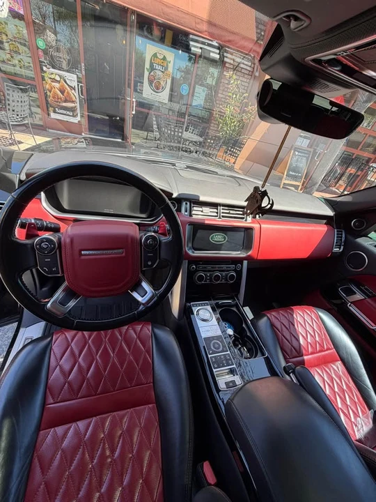 2017 Land Rover Range Rover L405 - Image 5 of 9