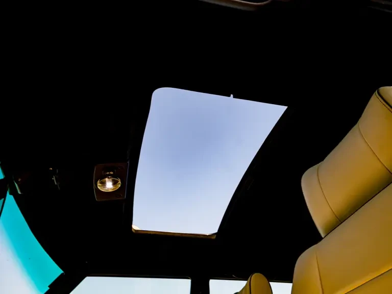 2017 Land Rover Range Rover L405 - Image 23 of 31