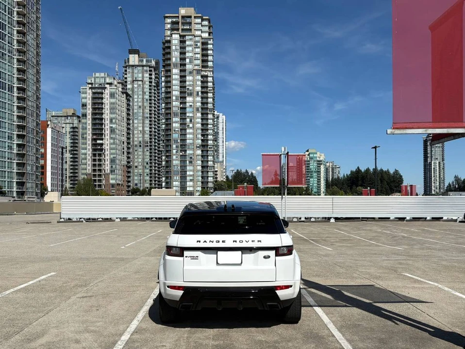 2017 Land Rover Range Rover Evoque 1st Gen - Image 6 of 8