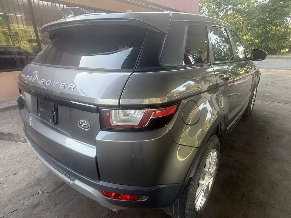 2017 Land Rover Range Rover Evoque 1st Gen - Image 4 of 7