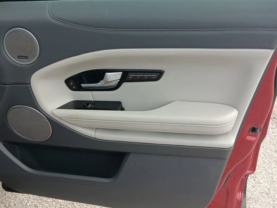2017 Land Rover Range Rover Evoque 1st Gen - Image 11 of 20