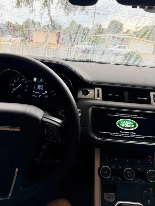 2017 Land Rover Range Rover Evoque 1st Gen - Image 16 of 20