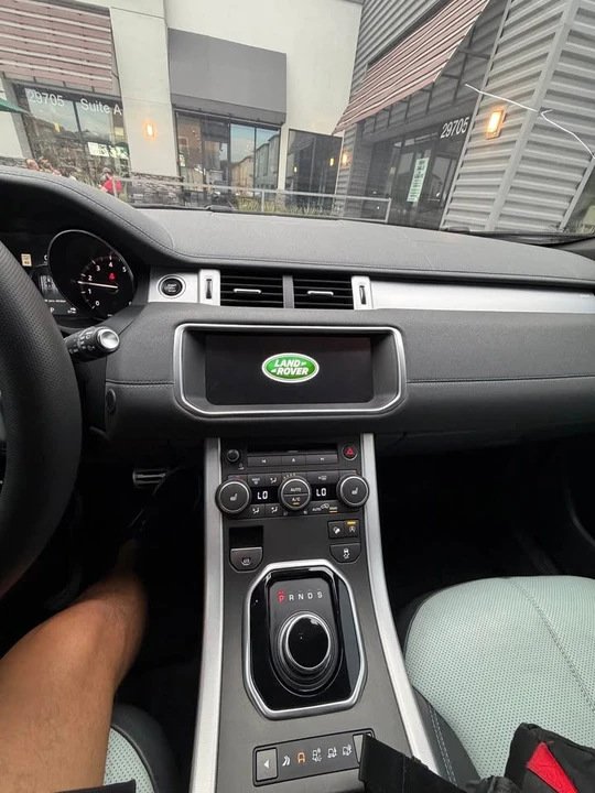 2017 Land Rover Range Rover Evoque 1st Gen - Image 14 of 20