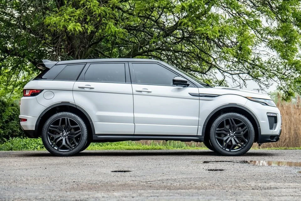 2017 Land Rover Range Rover Evoque 1st Gen - Image 4 of 20
