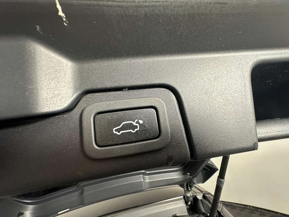 2017 Land Rover Range Rover Evoque 1st Gen - Image 21 of 21
