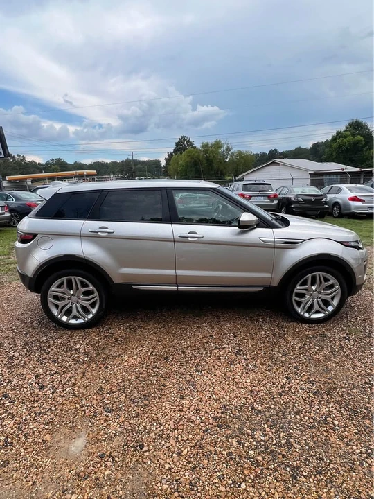 2017 Land Rover Range Rover Evoque 1st Gen - Image 3 of 9