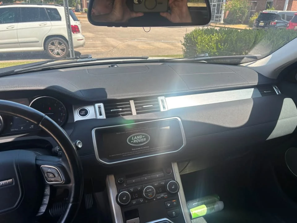 2017 Land Rover Range Rover Evoque 1st Gen - Image 19 of 20