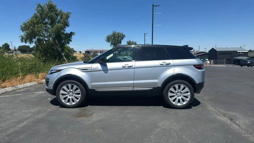 2017 Land Rover Range Rover Evoque 1st Gen - Image 4 of 11