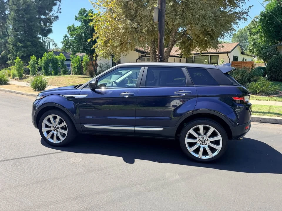 2017 Land Rover Range Rover Evoque 1st Gen - Image 9 of 11