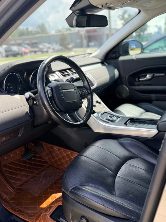 2017 Land Rover Range Rover Evoque 1st Gen - Image 5 of 6