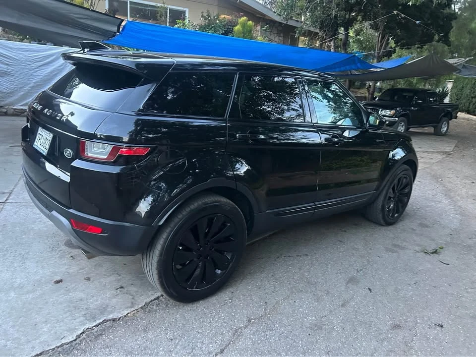 2017 Land Rover Range Rover L405 - Image 3 of 14