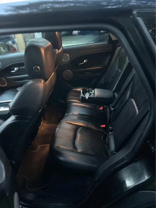 2017 Land Rover Range Rover L405 - Image 9 of 14