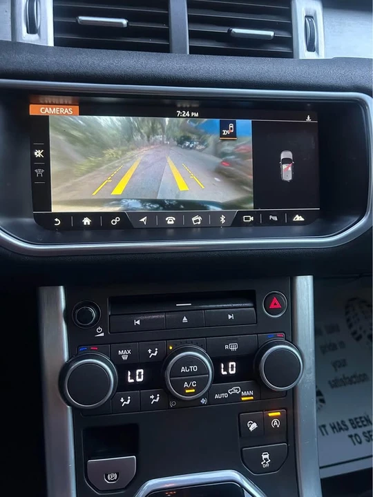 2017 Land Rover Range Rover L405 - Image 11 of 14