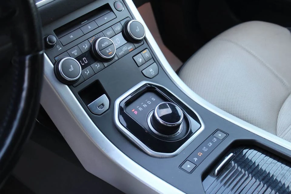 2017 Land Rover Range Rover Evoque 1st Gen - Image 17 of 20
