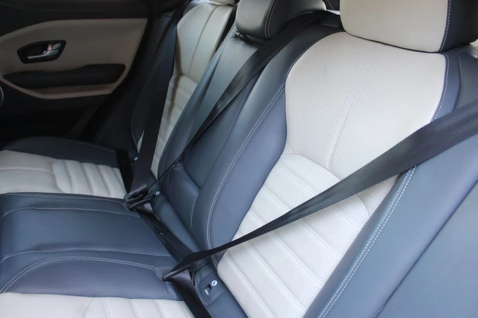 2017 Land Rover Range Rover Evoque 1st Gen - Image 11 of 20