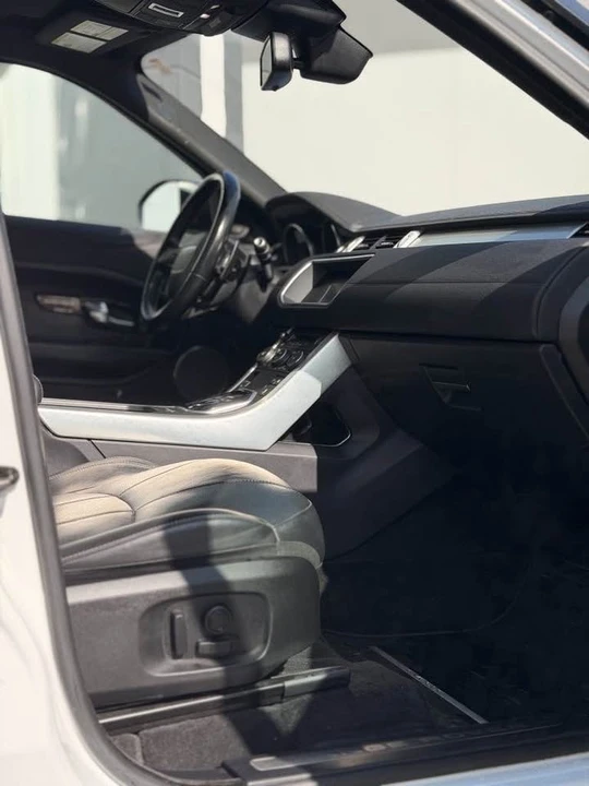 2017 Land Rover Range Rover Evoque 1st Gen - Image 9 of 12