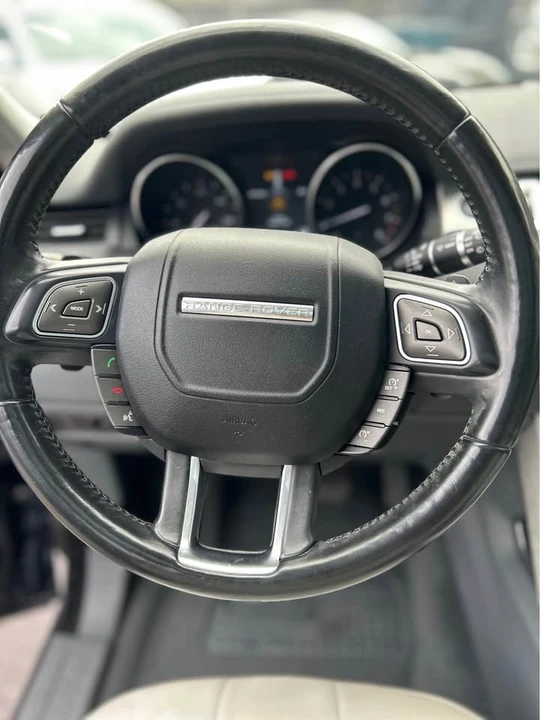 2017 Land Rover Range Rover Evoque 1st Gen - Image 15 of 20