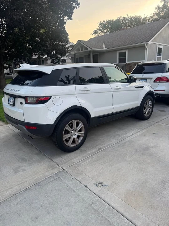 2017 Land Rover Range Rover Evoque 1st Gen - Image 4 of 8