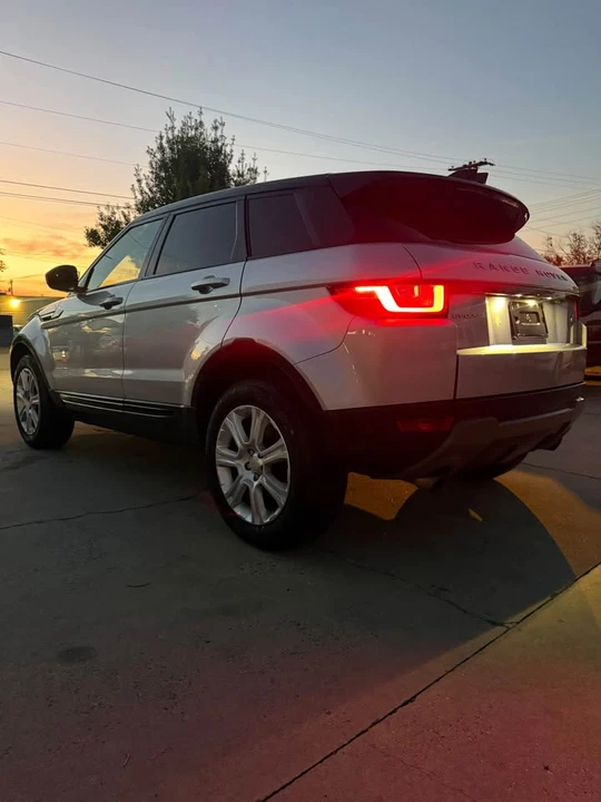 2017 Land Rover Range Rover Evoque 1st Gen - Image 6 of 17