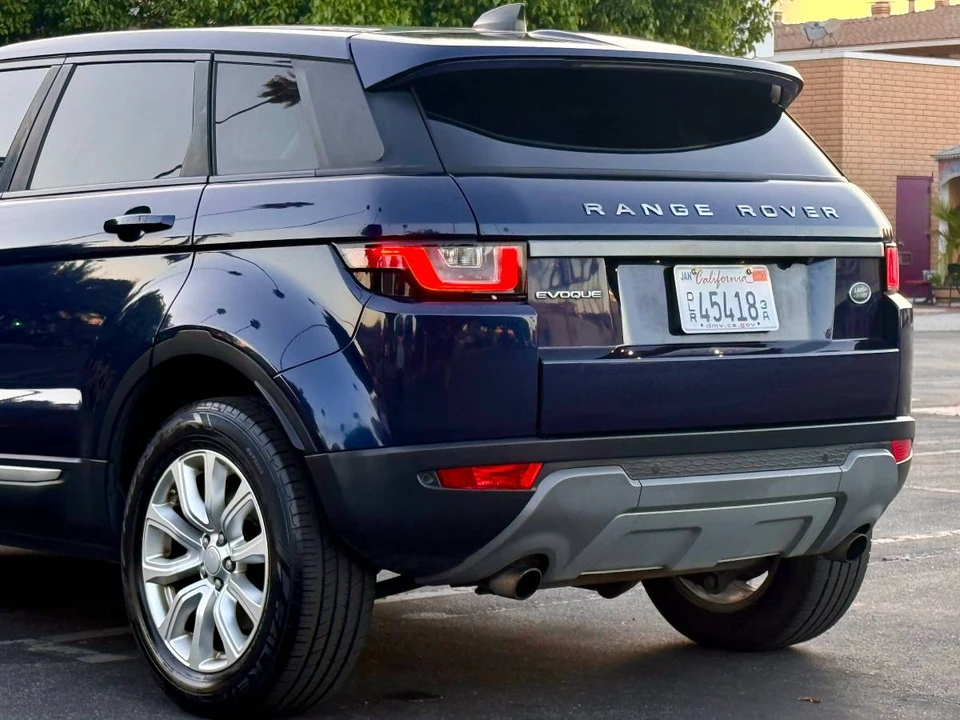 2017 Land Rover Range Rover Evoque 1st Gen - Image 9 of 16