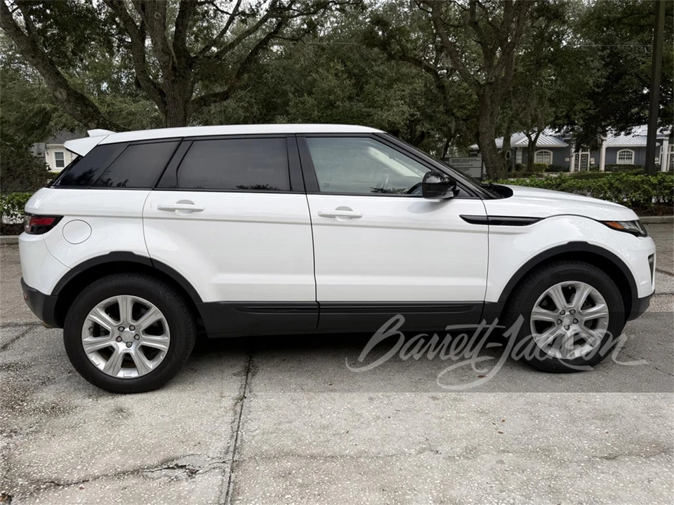 2017 Land Rover Range Rover Evoque 1st Gen - Image 2 of 4