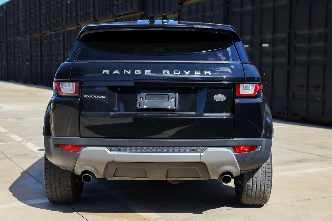 2017 Land Rover Range Rover L405 - Image 7 of 12