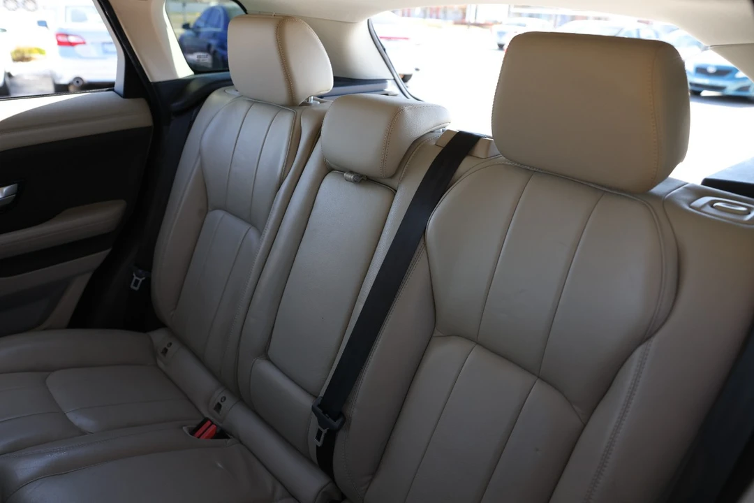 2017 Land Rover Range Rover L405 - Image 8 of 12