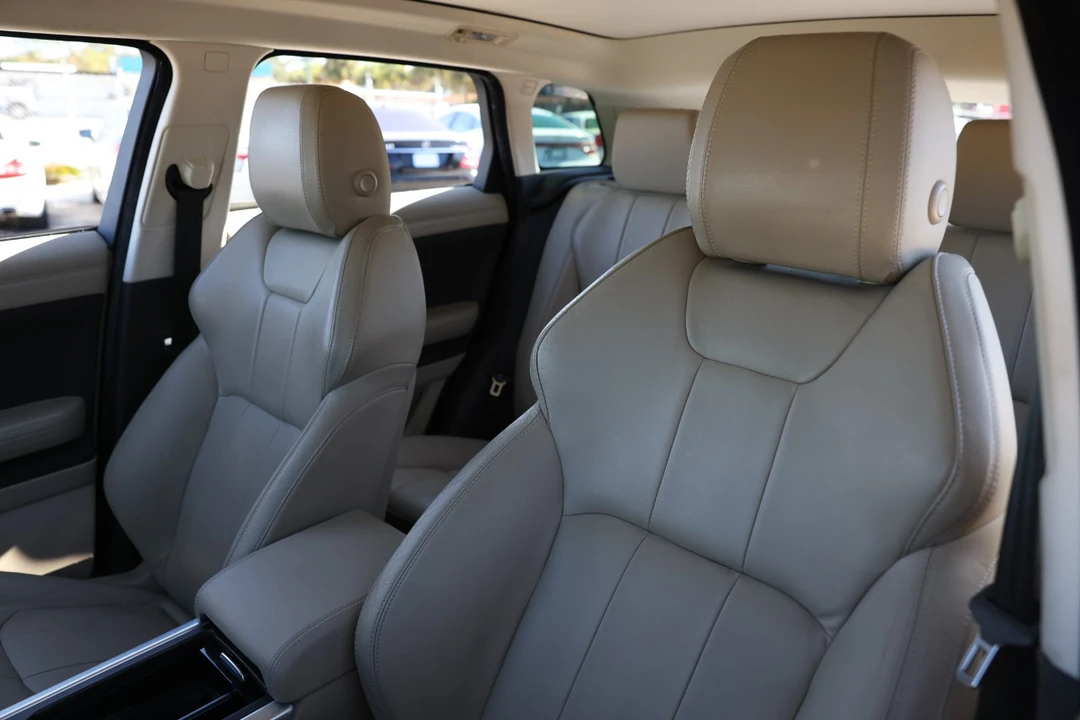 2017 Land Rover Range Rover L405 - Image 6 of 12
