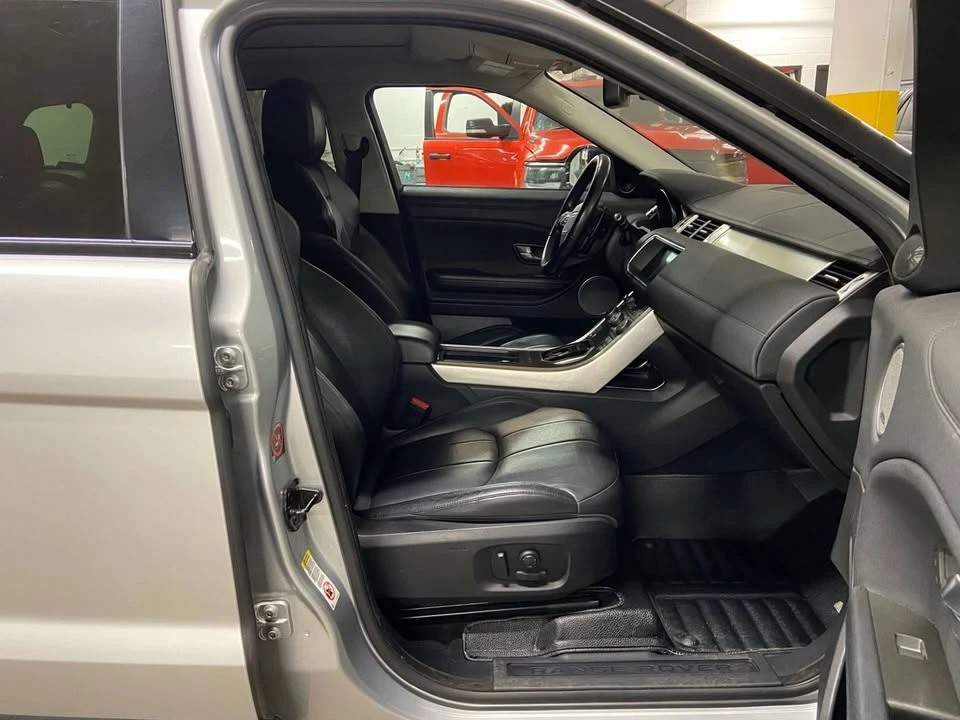 2017 Land Rover Range Rover Evoque - Image 14 of 20