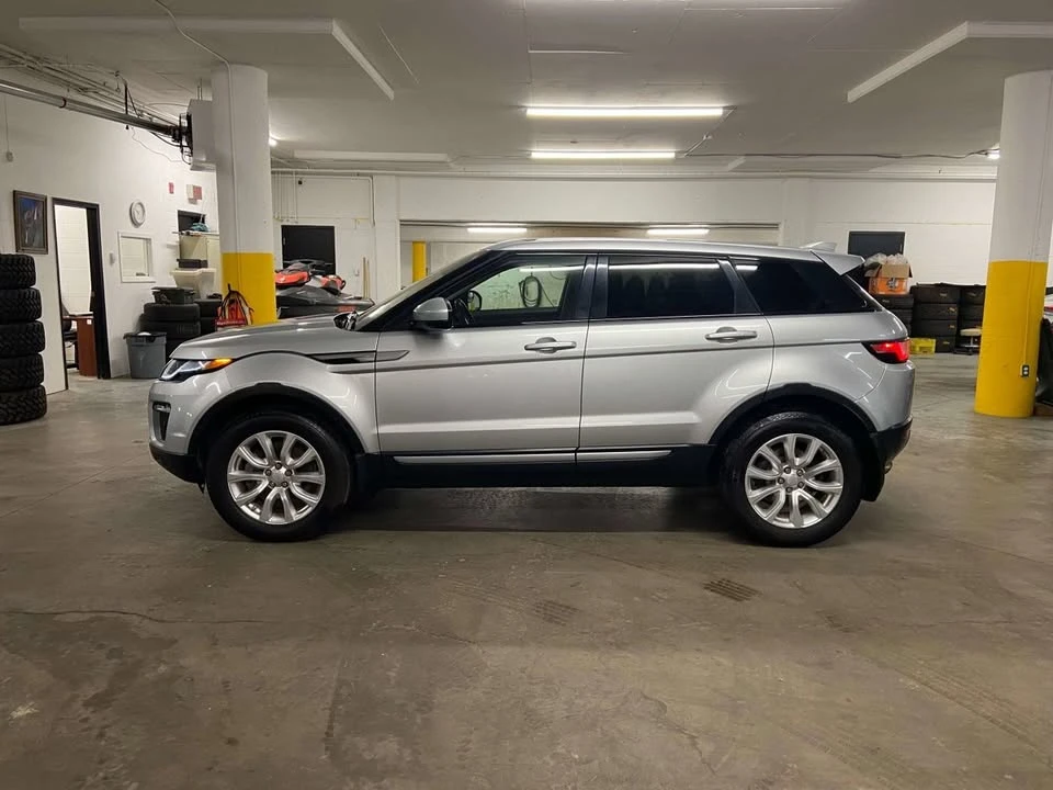 2017 Land Rover Range Rover Evoque - Image 7 of 20