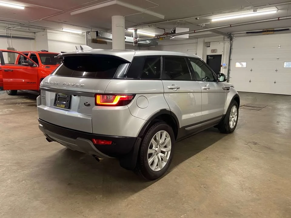 2017 Land Rover Range Rover Evoque - Image 4 of 20