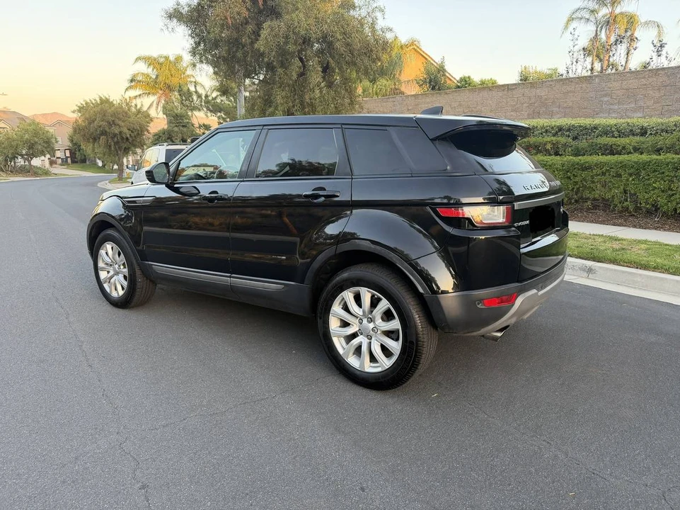 2017 Land Rover Range Rover Evoque 1st Gen - Image 6 of 17