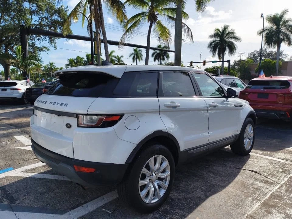 2017 Land Rover Range Rover Evoque 1st Gen - Image 9 of 18