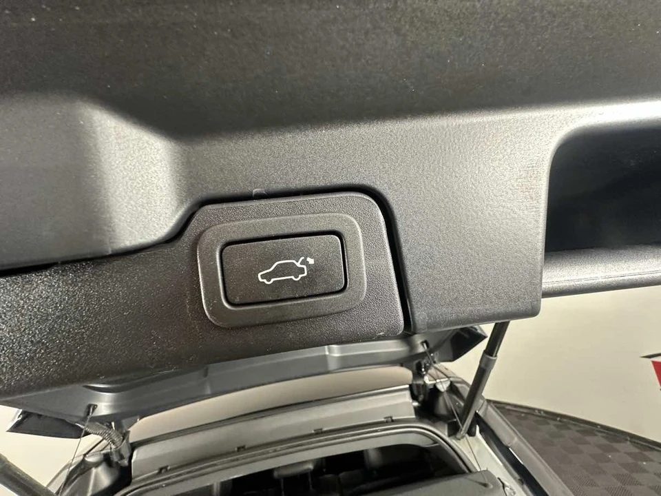 2017 Land Rover Range Rover Evoque 1st Gen - Image 20 of 21