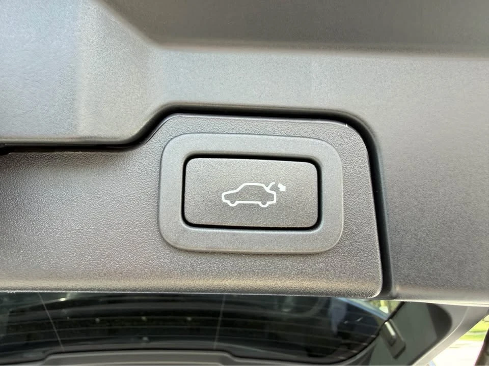 2017 Land Rover Range Rover Evoque 1st Gen - Image 10 of 20