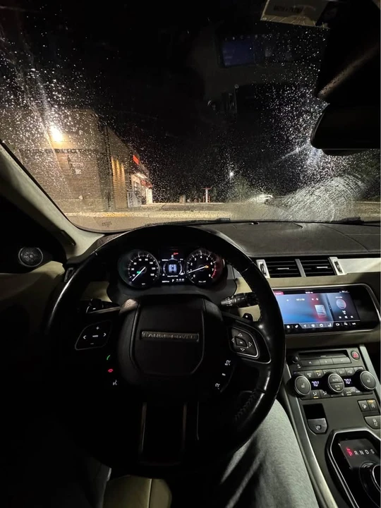 2017 Land Rover Range Rover Evoque 1st Gen - Image 6 of 12