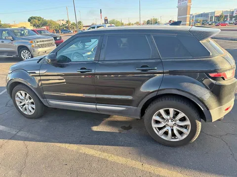 2017 Land Rover Range Rover Evoque SE Premium Sport Utility 4D