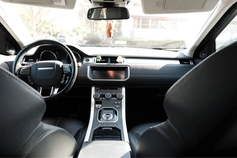 2017 Land Rover Range Rover Evoque 1st Gen - Image 10 of 17