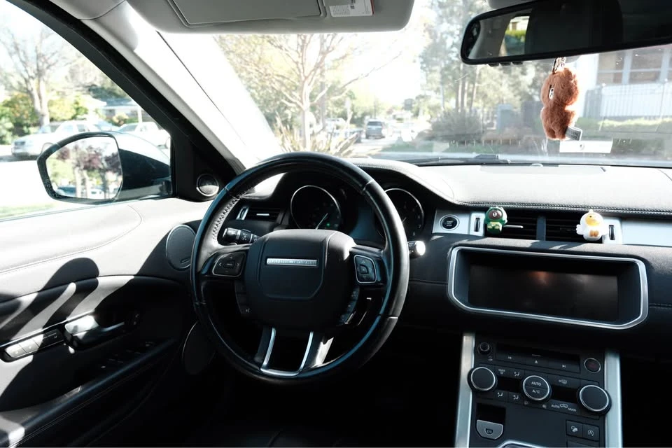 2017 Land Rover Range Rover Evoque 1st Gen - Image 9 of 17