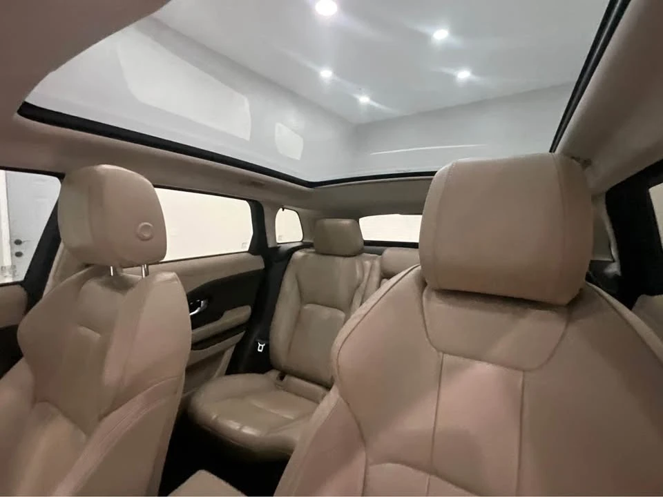 2017 Land Rover Range Rover Evoque 1st Gen - Image 13 of 20