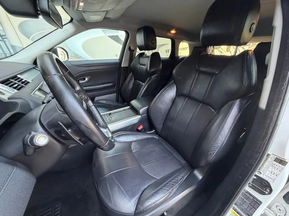 2017 Land Rover Range Rover Evoque 1st Gen - Image 5 of 10