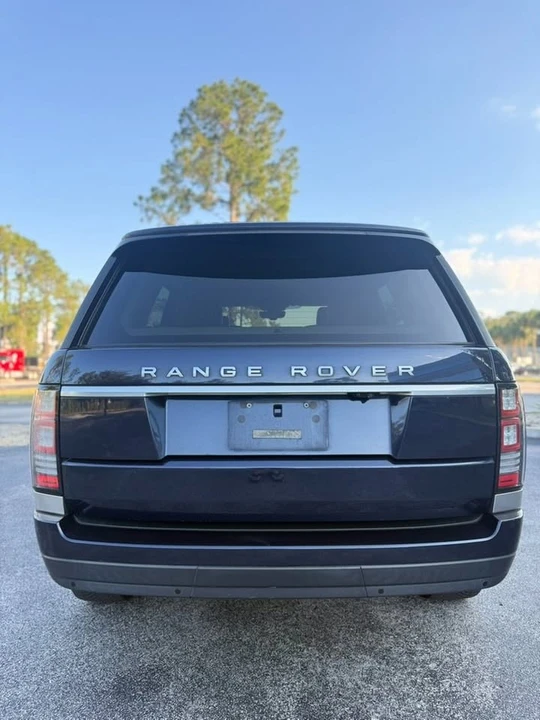 2017 Land Rover Range Rover L405 - Image 4 of 20