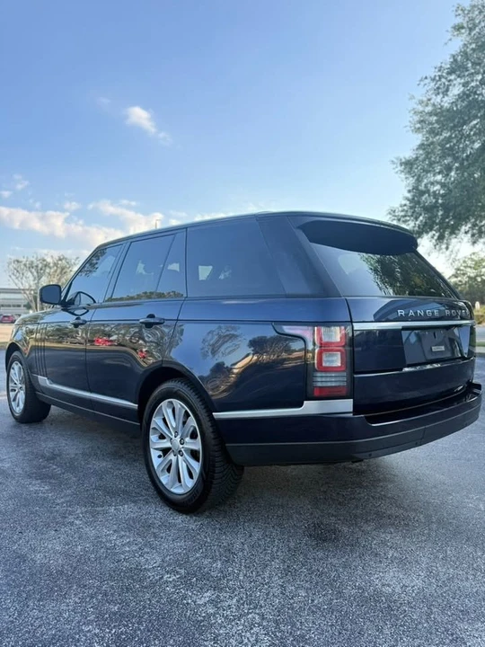2017 Land Rover Range Rover L405 - Image 6 of 20