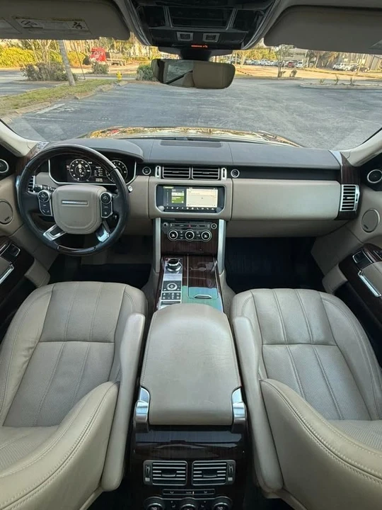 2017 Land Rover Range Rover L405 - Image 12 of 20