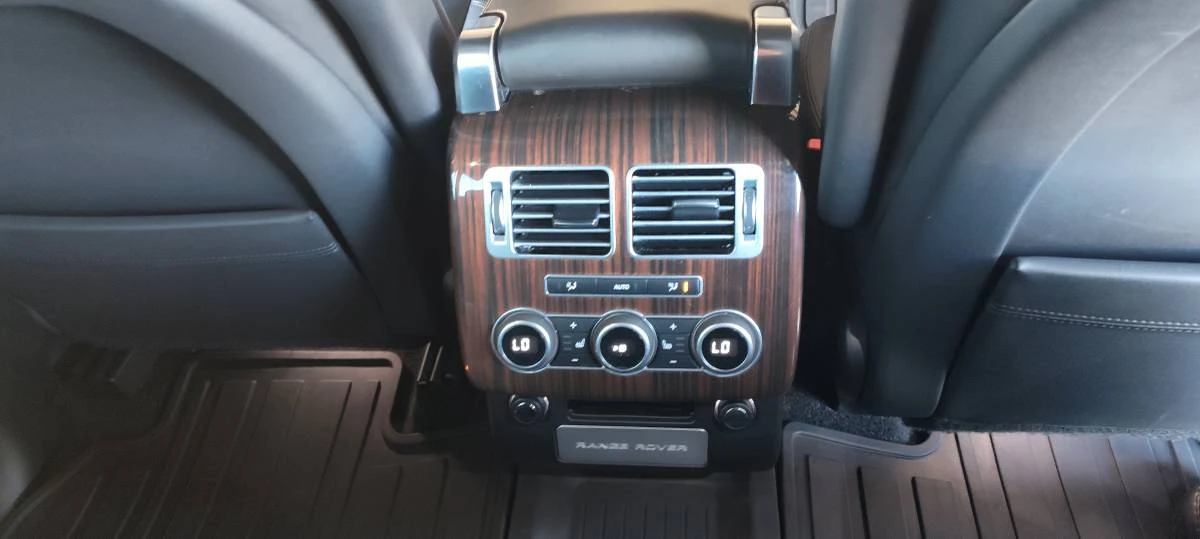 2017 Land Rover Range Rover L405 - Image 11 of 18
