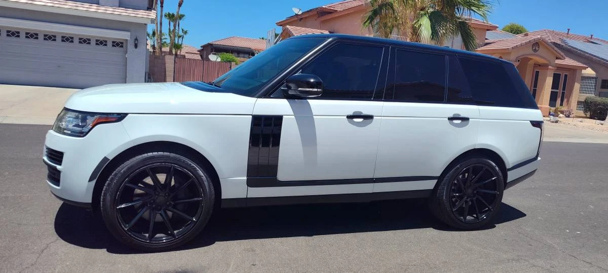 2017 Land Rover Range Rover L405 - Image 4 of 18
