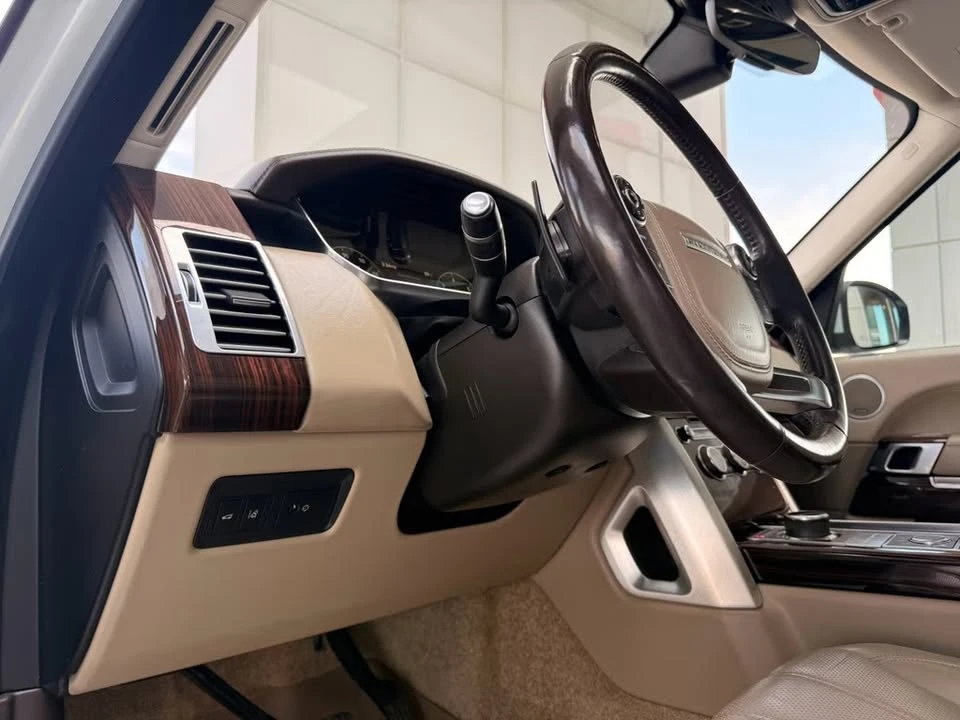 2017 Land Rover Range Rover L405 - Image 12 of 20